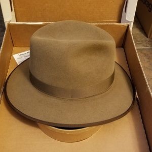 Fedora